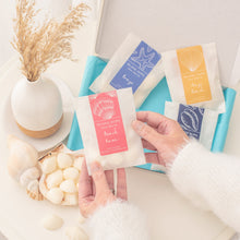 Load image into Gallery viewer, Island Aura wax melts letterbox gift