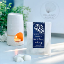 Load image into Gallery viewer, Island Aura wax melts blackberry scent

